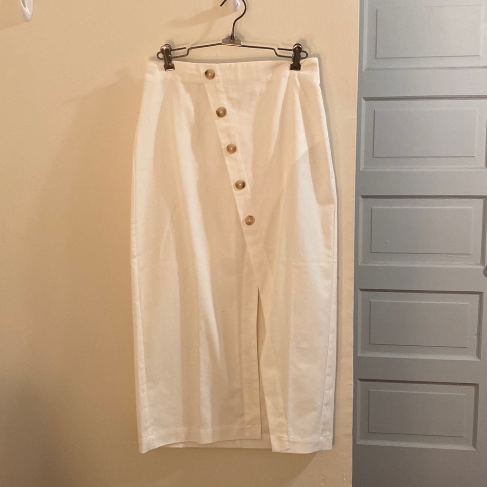 White midi skirt